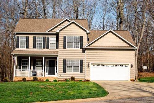 142 Valley Glen Dr, Bells Cross Roads, NC 28166-7732