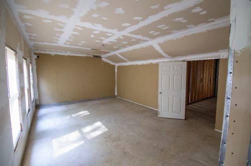 5170 Halcyon Dr, Atlanta GA  30349-1594 exterior