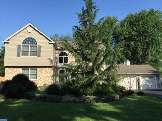 49 Robbinsville Edinburg Rd, Trenton, NJ 08691-3008