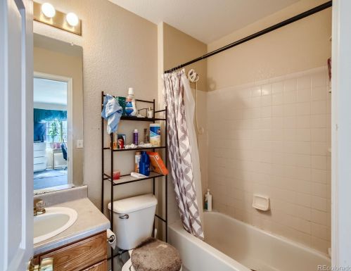 19277 39th Ave, Denver CO  80249-7343 exterior