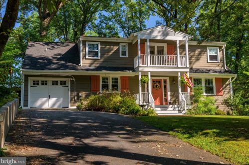 4 Revell Rd, Severna Park, MD 21146-4624