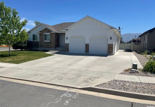 1112 1425, Clearfield, UT 84015-9087