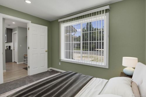 19475 Purdue Pl, Denver CO  80013-4523 exterior