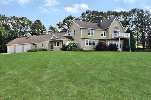 433 Cherry Valley Rd, Laconia, NH 03249-7847