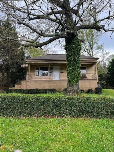 1533 Park St, Conyers, GA 30012-3747