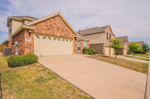 8428 Meadow Sweet Ln, Fort Worth TX  76123-5040 exterior