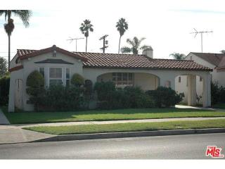 3796 Degnan Blvd, Los Angeles CA  90018-4019 exterior