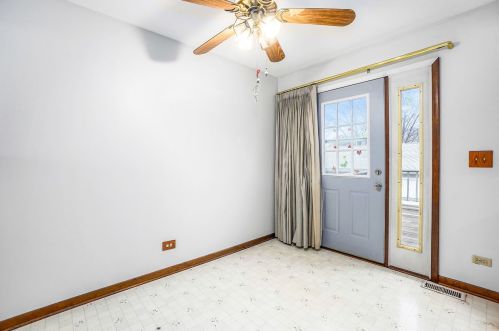 152 Larchmont Way, Lemont IL  60440-2669 exterior