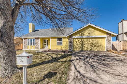 2027 Quintero St, Denver, CO 80013-1265
