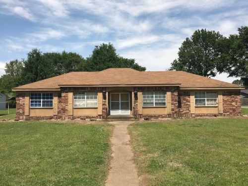 2809 Robinson St, Auvergne, AR 72112-3002