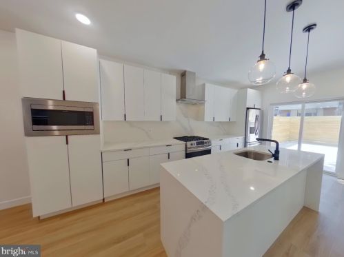 1614 Ellsworth St, Philadelphia PA  19146-3010 exterior