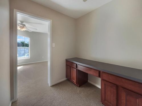 9903 King William Dr, Morgans Point TX 77571-4517 exterior