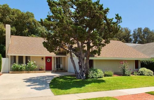 2313 Lyon St, Santa Ana, CA 92705-6961