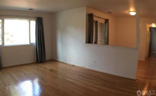 2118 Sayre Dr, Princeton NJ  08540-5819 exterior