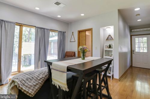 4 Pileated Woodpecker Ln, Hedgesville WV  25427-6232 exterior