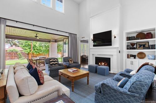 135 Southmoor Dr, Denver, CO 80220-5957