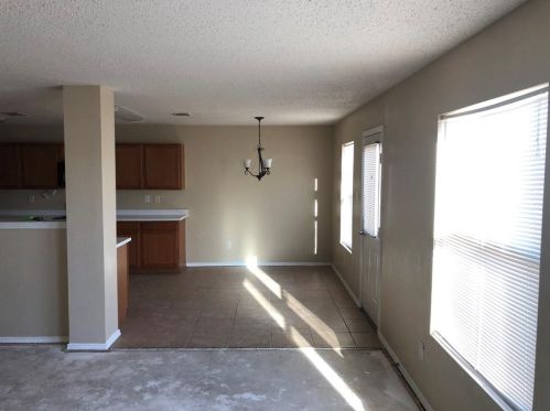 4009 Thoroughbred Trl, Fort Worth TX  76123-2575 exterior