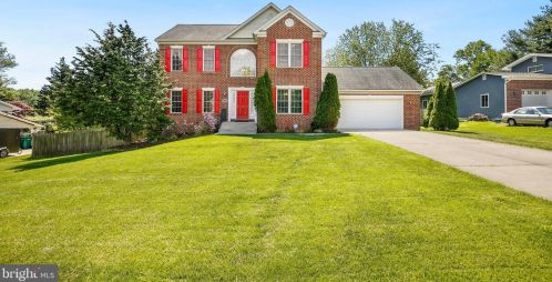 14405 Perrywood Dr, Burtonsville, MD 20866-1739