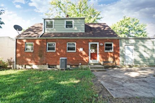 11390 Framingham Dr, Cincinnati OH 45240-2628 exterior