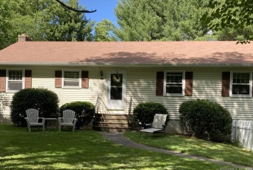 642 Storrs Rd, Storrs Mansfield, CT 06268-2632