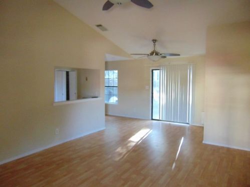 2911 Galemeadow Dr, Fort Worth TX  76123-1019 exterior