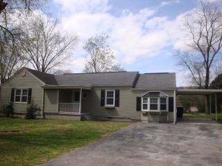 4815 Appian Cir, Chattanooga, TN 37415-2228
