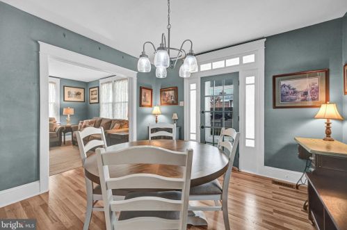 987 Baltimore St, Hanover PA  17331-4413 exterior