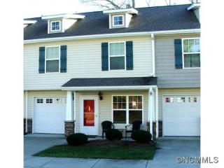 60 Old Salem Ct, Fletcher, NC 28732-9240