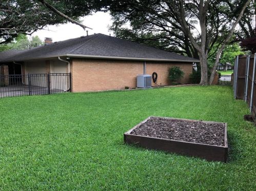 4409 Echo Glen Dr, Dallas TX  75244-7424 exterior