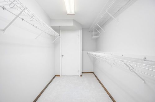 152 Larchmont Way, Lemont IL  60440-2669 exterior