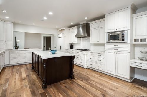 15 Ln, Englewood CO 80113-7046 exterior