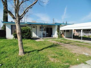 2713 Garvey Ave, Modesto, CA 95350-1711
