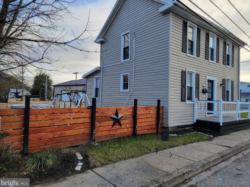 418 High St, Duncannon PA  17020-1520 exterior