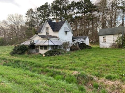 31319 Nocks Landing Rd, Atlantic, VA 23303-2602