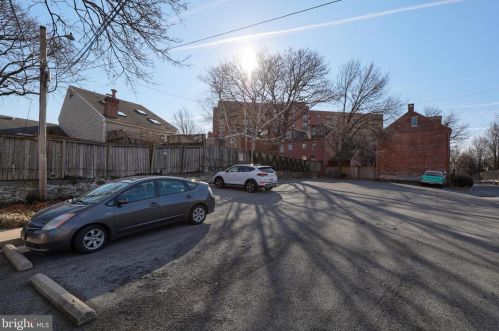 26 Vine St, Lancaster PA  17602-3549 exterior