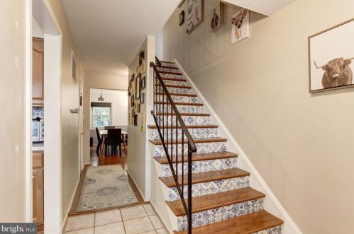 12714 Harborview Ct, Woodbridge, VA 22192-2624