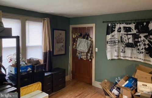 535 Hobart Ave, Trenton NJ  08629-1316 exterior