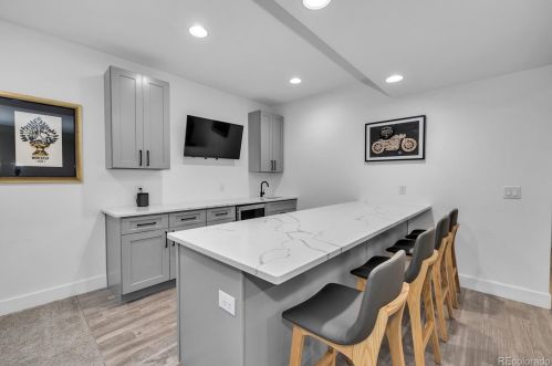1633 Monroe St, Denver CO  80206-1826 exterior