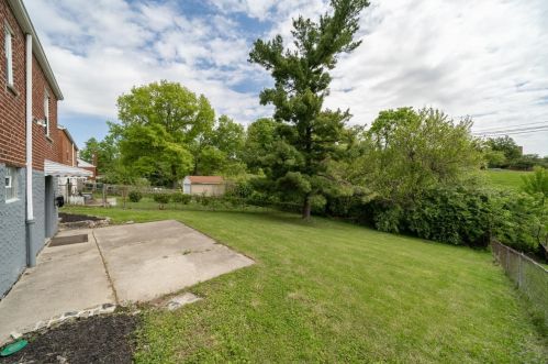 2830 Allview Cir, Cincinnati OH  45238-2015 exterior