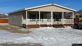 717 Apple Ave, Rawlins, WY