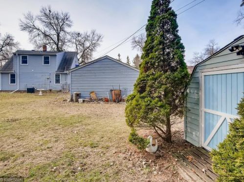 1429 County Road B, Saint Paul MN  55113-4216 exterior