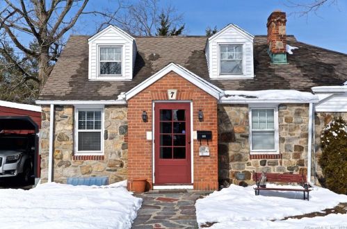 7 Apple St, Norwalk, CT 06851-4104