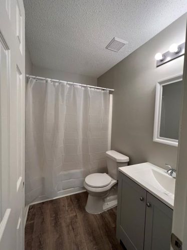 3494 Creekview Dr, Rex GA  30273-5042 exterior