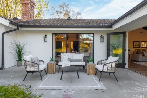 1232 Pleiades Dr, Vista CA  92084-6531 exterior