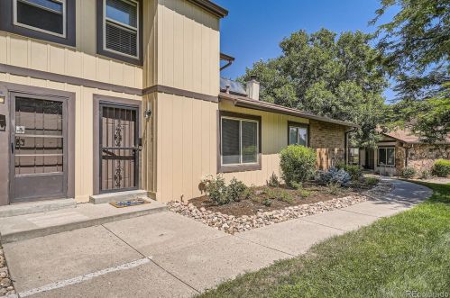 3562 Kittredge St, Denver, CO 80013-2697