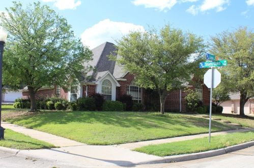 8501 Layna Ct, Fort Worth TX  76182-6743 exterior