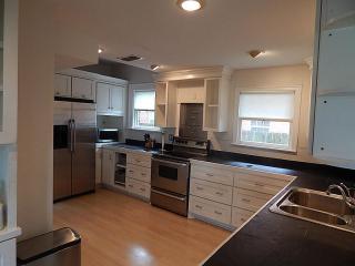1900 Hawthorne St, Houston TX  77098-1504 exterior