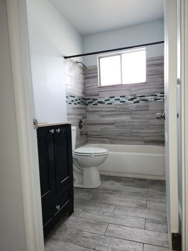 2109 Juno Ave, Anaheim CA  92804-4518 exterior