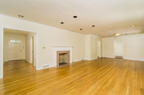 1285 Moores Mill Rd, Atlanta GA  30327-1429 exterior