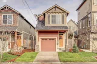 933 Roselawn St, Portland OR  97211-4448 exterior
